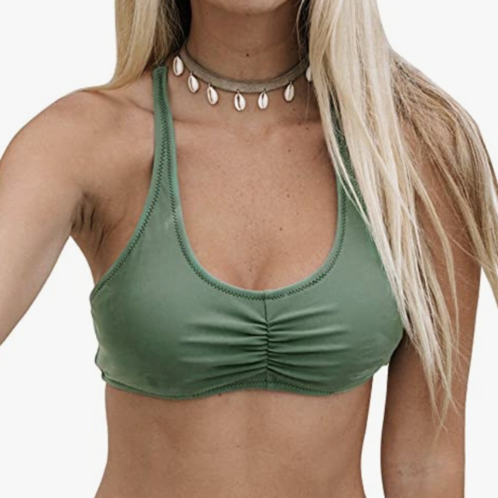 5/$20 Medium Amazon Green Ruched Scoop Neck Bikini Top